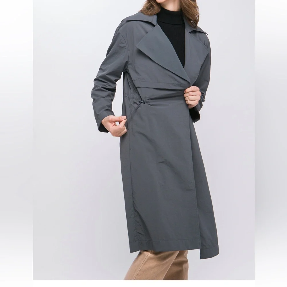 32 Light Weight Trench Coat With Toggle Detail - Picture 2 of 2